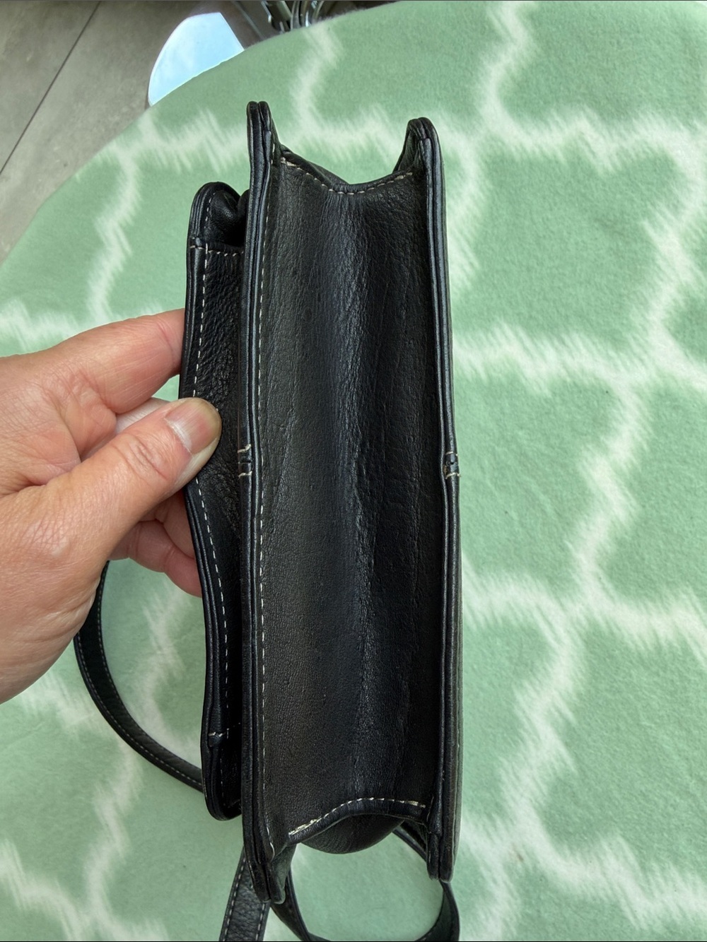 Fossil Black Pebbled Leather Crossbody Bag - 9x8x3” - Picture 11 of 15